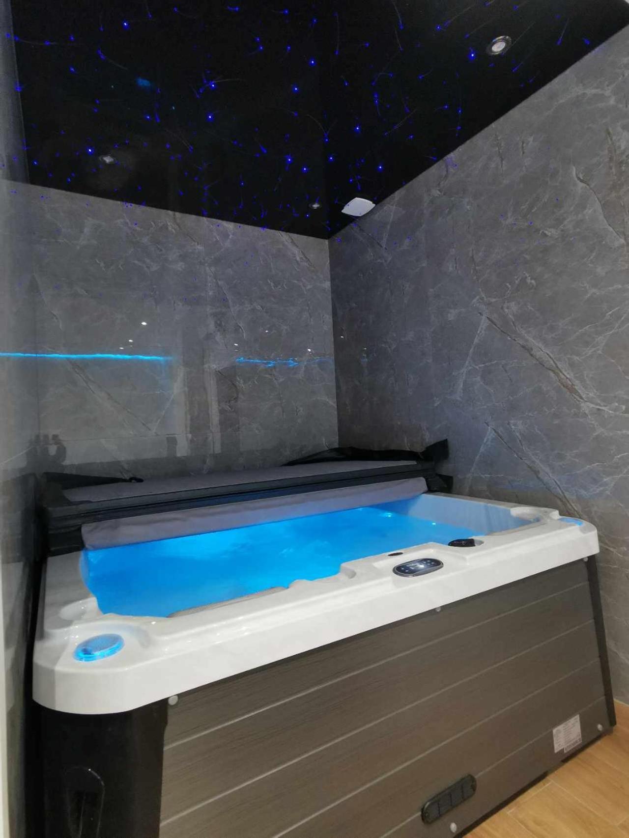 L'etoile Jacuzzi Detente & Confort Appartement Straatsburg