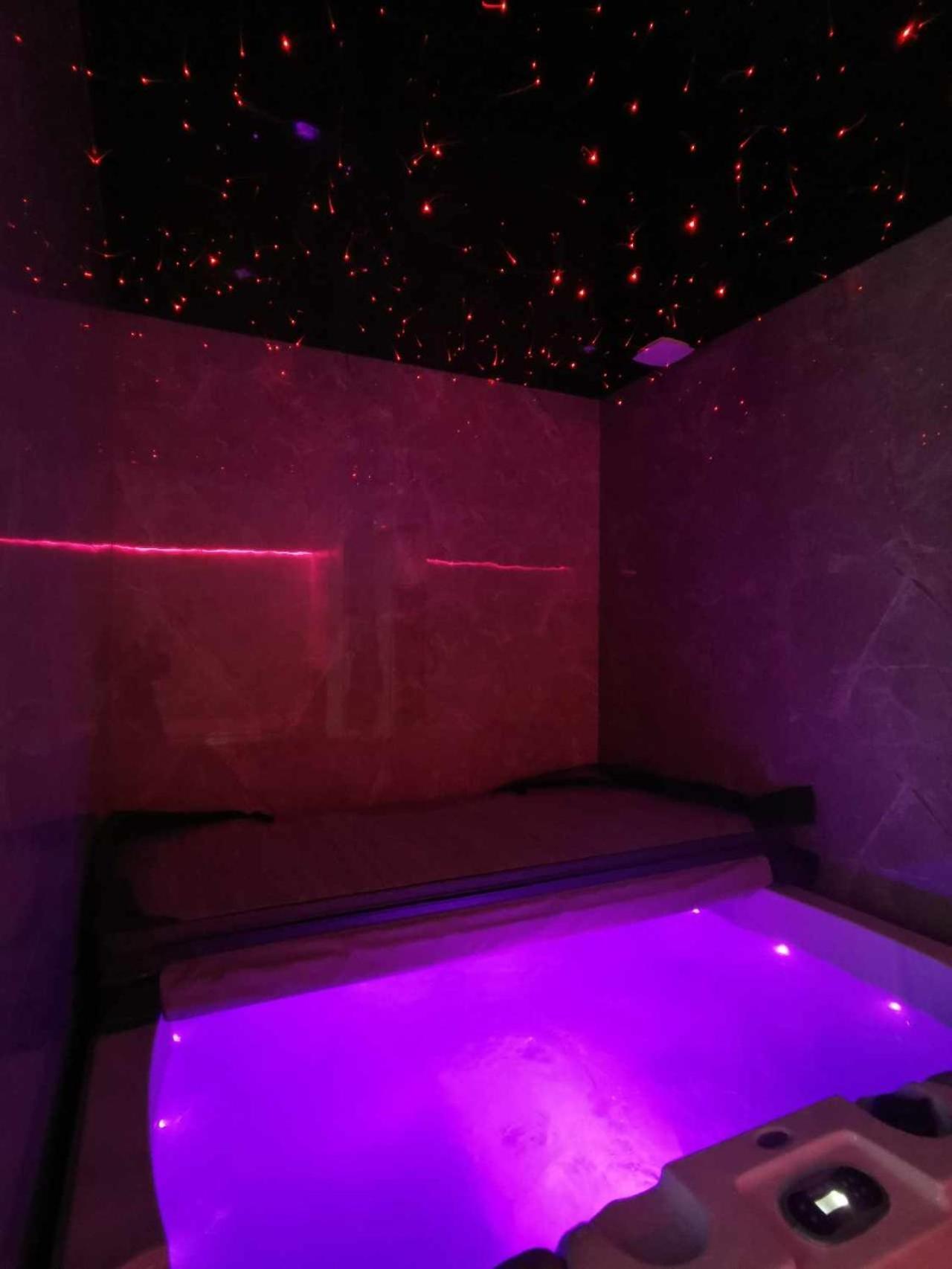 L'etoile Jacuzzi Detente & Confort