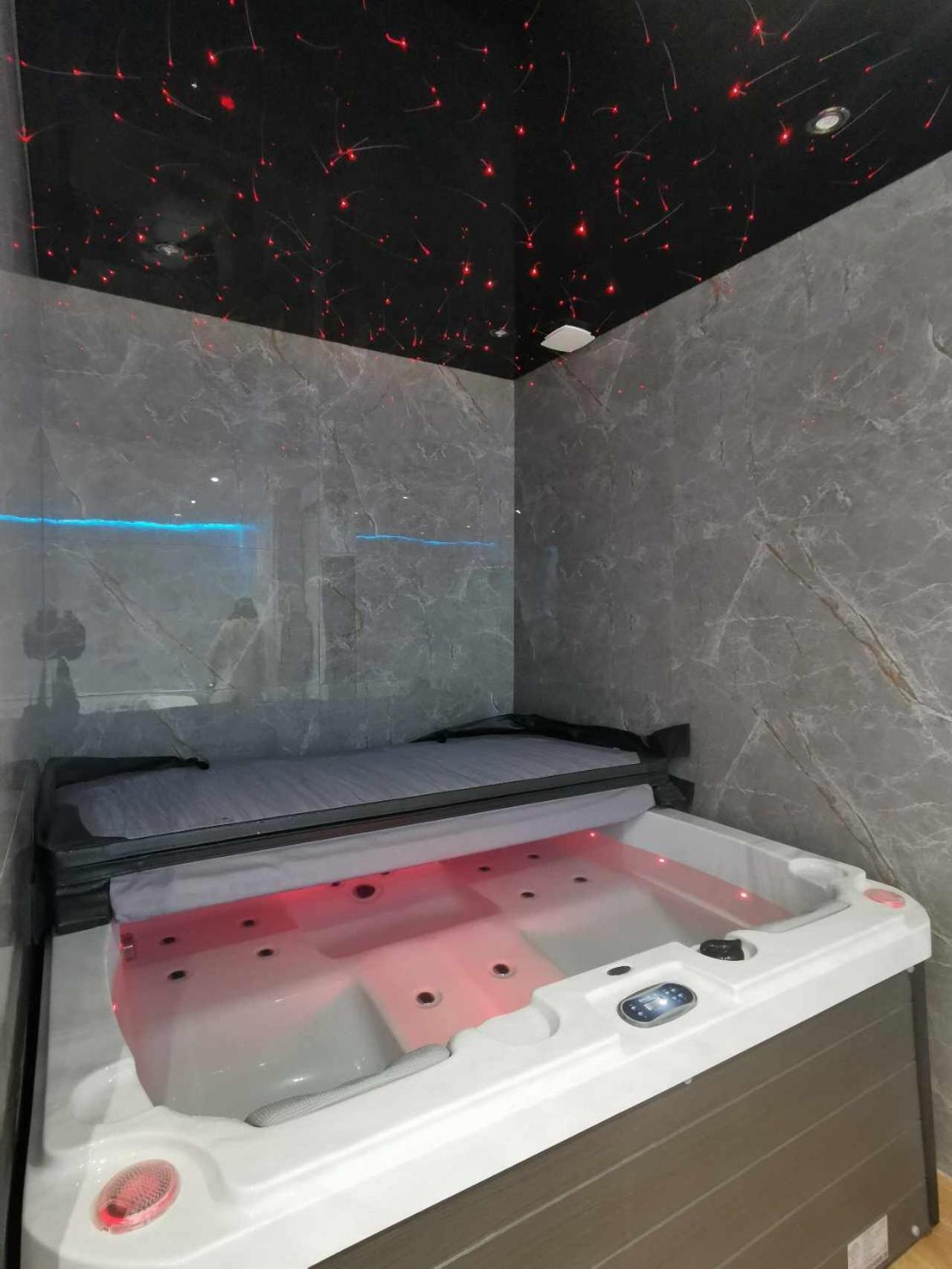 L'etoile Jacuzzi Detente & Confort Appartement